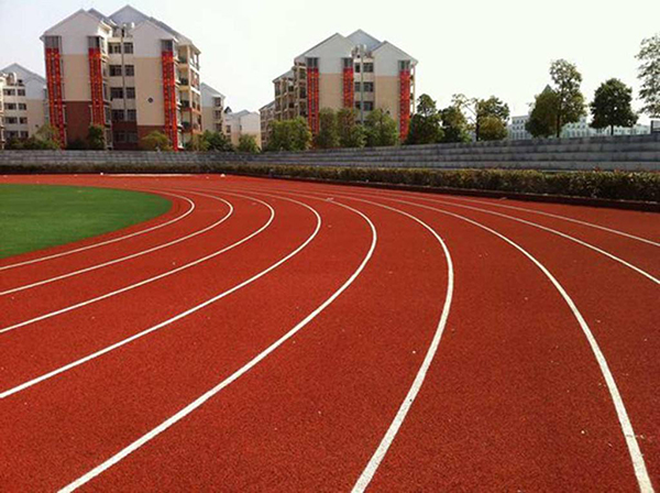 復合型塑膠跑道