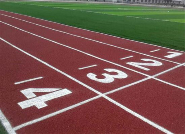 提升修復(fù)后跑道耐磨性的方法